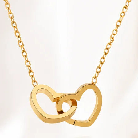 Osito Joyero + Collar de Corazones Enlazados
